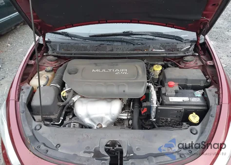 2015 Dodge Dart Limited z USA, uszkodzony, nr VIN 1C3CDFCB0FD242679